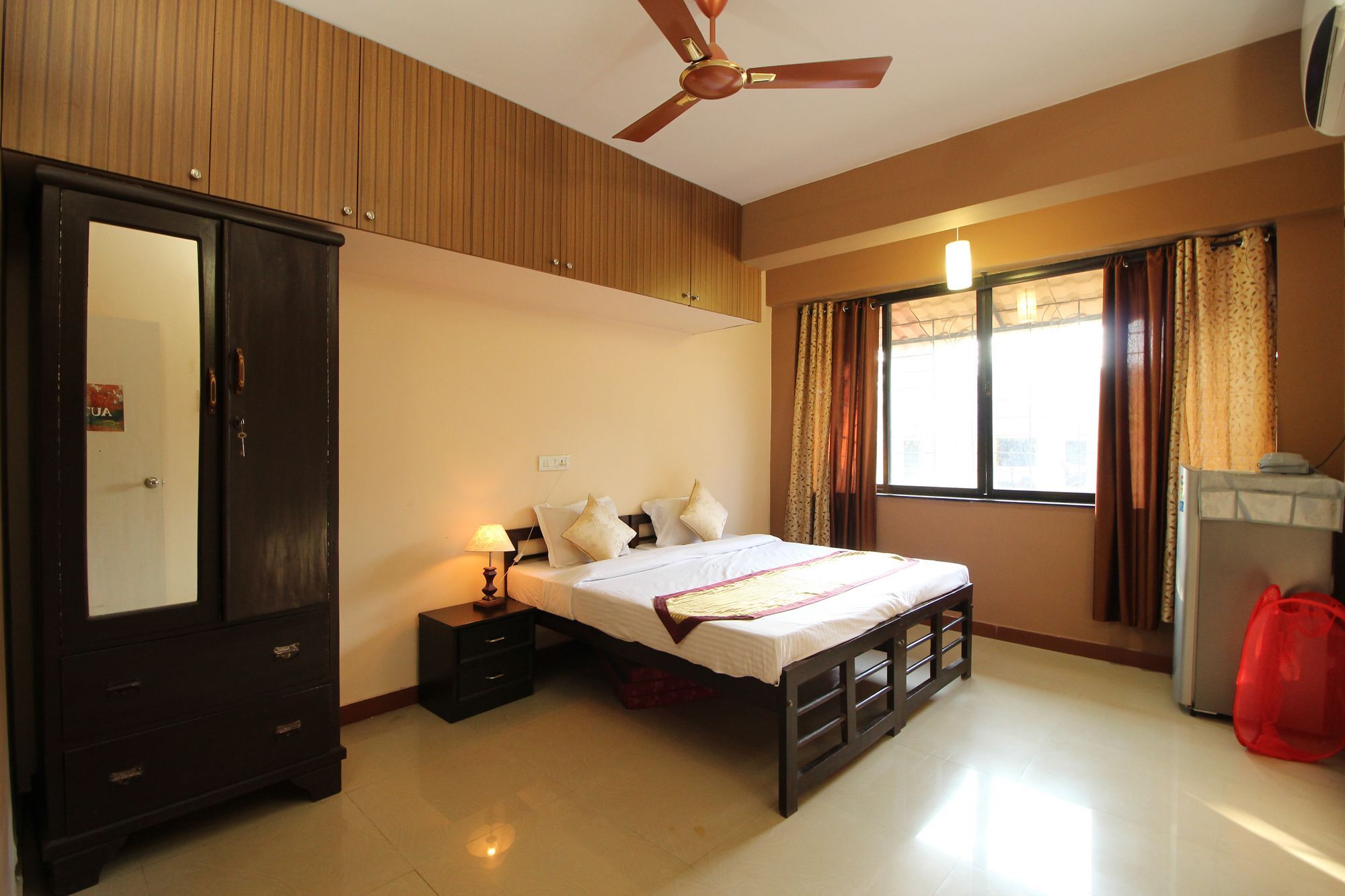 Oyo 9876 Home Luxurious 5Bhk Porvorim Buitenkant foto